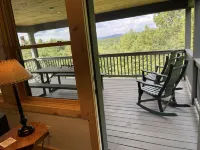 Escape to the Clouds: The Berry Barn Awaits You!
