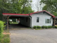 Beautiful Mountain View’s easily accessible from HWY 226.