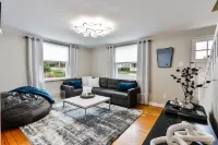 Christmas City Cottage Hotels in Bethlehem