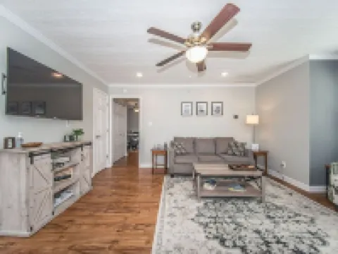 Cozy 2 bedroom Townhome in Spartanburg, SC Hoteles en Valley Falls