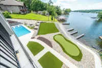 Luxe 8BR Lakefront Home, Private Pool, Hot Tub, Gameroom, Putting Green, Firepit - Bintang 5