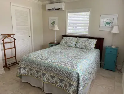 Your Happy Place Main Street Melbourne - Downtown Melbourne附近的飯店