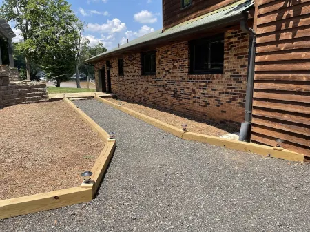 Camm's Lakeside Retreat (Close to Charlotte), Family-Friendly, Boat Available Отели в г. Юг Пойнт