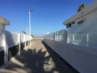 Apartment in Maspalomas with spacious garden, 30 m to the beach. Private garage