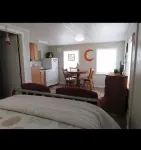 Fishing Cottage on Icw Facing Sargentbeach with Dock Night Fishing Lights 2Rooms