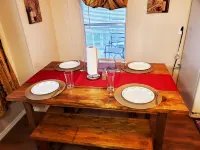 Las Puertas Amarilla! w/Office 152Mbps Wifi. Pet Friendly & Near City Park!