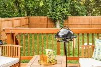 7 Mins to the Beach! Fire Pit, BBQ, Games, Fully Equipped Kitchen & Beach Gear