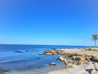 Spectacular villa with pool and private tennis court150 meters from the sea