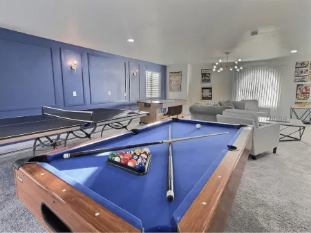 Loveland Oasis w/ Indoor Heated Pool & Game Room