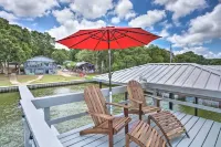 Lakefront w/ Dock, 300mb Wifi, Theater, Arcade