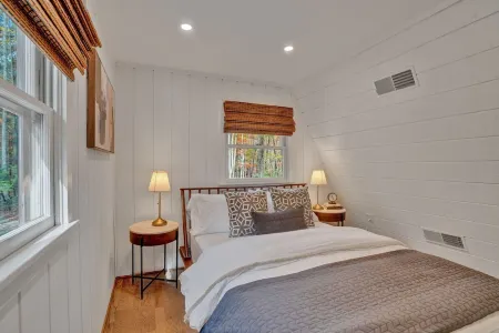 Dreamtime - Modern A-frame Cabin w/ Hot tub