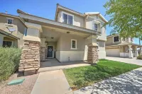 Sandstone Bliss - 3 Bed, 2.5 Bath Cozy Home! Hotels near Arizona State University Polytechnic Campus