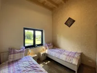 Quiet vacation apartment by the pond Pet-friendly in Schmidt