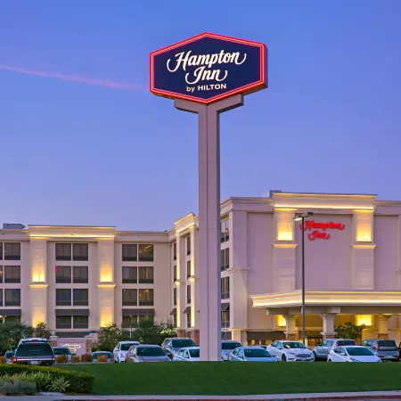 Hampton Inn San Diego-Kearny Mesa Отели рядом с достопримечательностью «Стадион SDCCU»