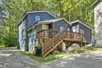 Outdoor Hot Tub & Indoor Soaking Tub, Bonfire Pit, Picnic Area, Foosball & More