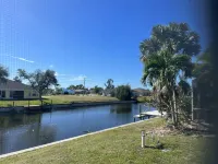 HEATED POOL- WATERFRONT/CANAL ACCESS - FISHING -SUNSETS -7 MI TO PUBLIC BEACH🏝️