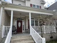 Elegance & Comfort: Your Greenville Escape