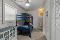 Luxury A Frame at Table Rock Lake! Sleeps 8!