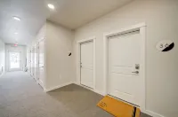 Montana Modern Condo close to Shopping and the Yellowstone River.
