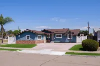 Private Oasis Near Downtown with Heated Pool and Spa