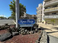 Ocean View Condo with Pool, Extra Large Lanai, New Kitchen & Bathroom.