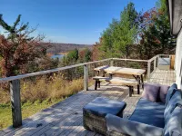 Beautiful views and water access on 20 acre paradise! slps 14 Hot tub dock kayak