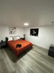 Luxury basement, escape comfort family friendly & pet friendly w arcade pac-man Hotels near University of Utah Hospitals