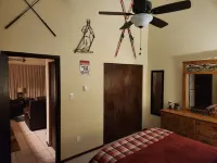 Bearadise @ The Chalets,  Across from the Ski Lifts !!