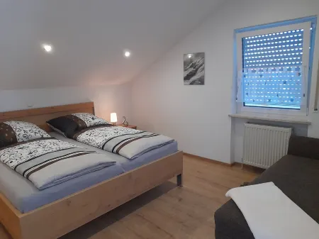 Spacious and family-friendly vacation apartment (pet-friendly)