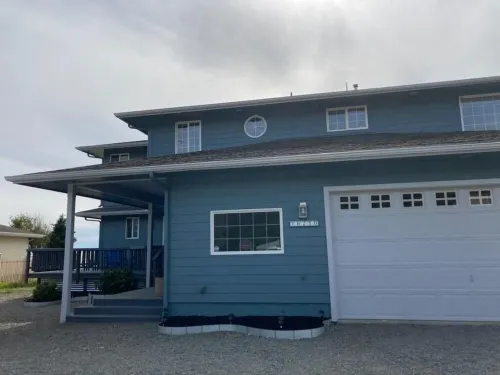 BIG beach house! practically on the sand! Stunning views, near Redwood forest