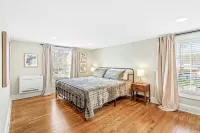 Relax in Luxury The Fogleman House in Historic Downtown Burlington