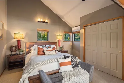 Harbor View House