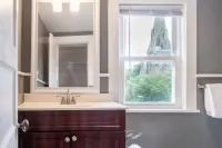 Simple Modern Elegance with Hudson Valley Mountains backdrop, 3rd Fl Hotels in Newburgh