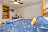 New! Big Deck, Views, Hot Tub, Fire, Game Rm, Open Living, Grill