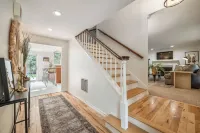 Welcome to The Nest,  there's plenty of room for the whole flock near Autzen!