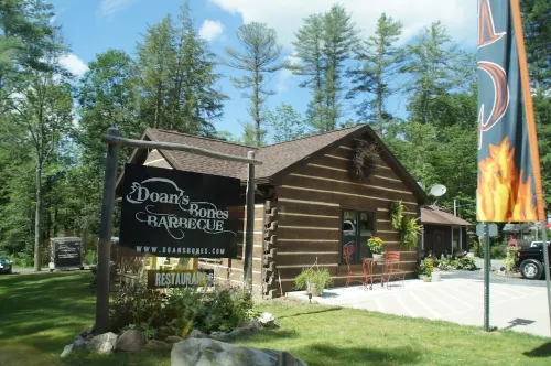 Close to Penn State & Whipple's Dam - Pet Friendly!