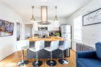 Grand Fairfield Getaway- 5BR Fam-Friendly near I95&Shops - Spacious&Gracious