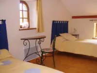 Country Cottage / Gite - PONTGIBAUD