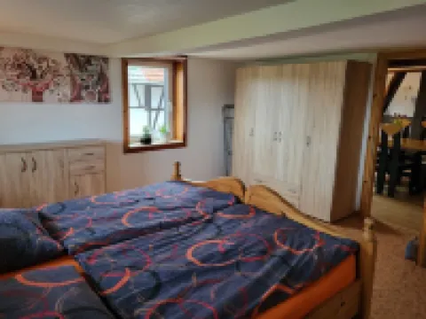 Schöne Große Ferienwohnung für 1-4 Gäste, zum Entspannen Bestens Geeignet