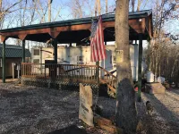 29’ Camper Hotels in Athens Township