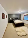 Beautiful lakefront Casa del Lago on Lake Roesiger