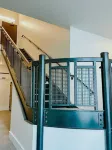 ★ Thompson Place: Premier Modern Downtown 2BR Loft