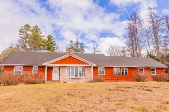 The Big House in the Heart of Errol