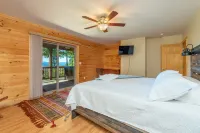 Stunning Mtn Views, Hot Tub+Fire Pit, Fireplace~Grill, WiFi, Private, Near Town! - 4-Star