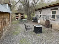BaseCamp - Rustic Cottage in Collbran Hotels near Skyway Ski Trailhead