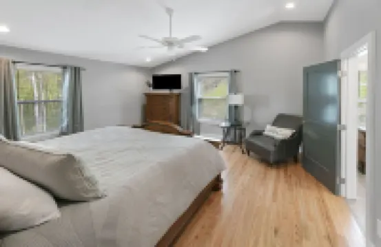 Lakefront home at Tumbling Run Estates w/ Kayaks