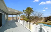 Captain's Quarters