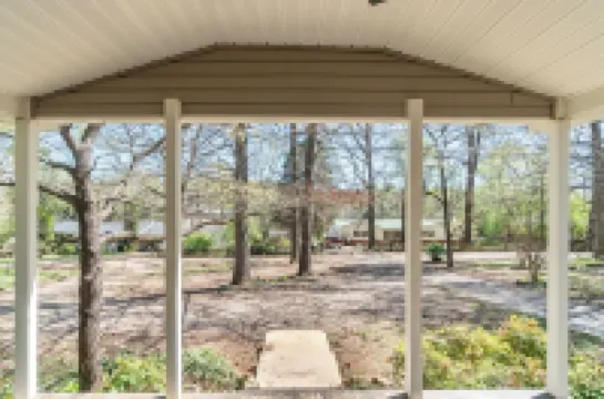 Modern comforts of home, close to all the amenities Madison Alabama has to offer