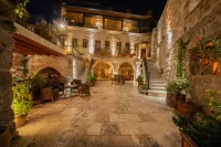 Chelebi Cave Suites over 6 Years Old - Kylpylä
