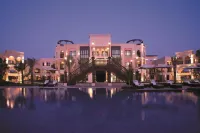 Shangri la Hotel Qaryat Al Beri Abu Dhabi Отели в г. 